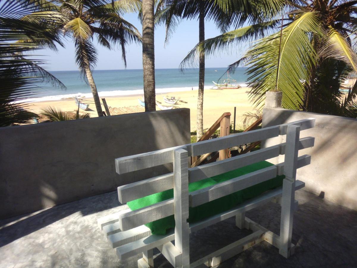 Uma Beach Home Boossa Екстер'єр фото