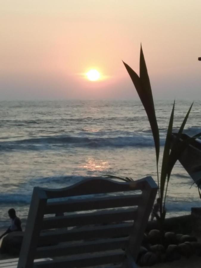 Uma Beach Home Boossa Екстер'єр фото