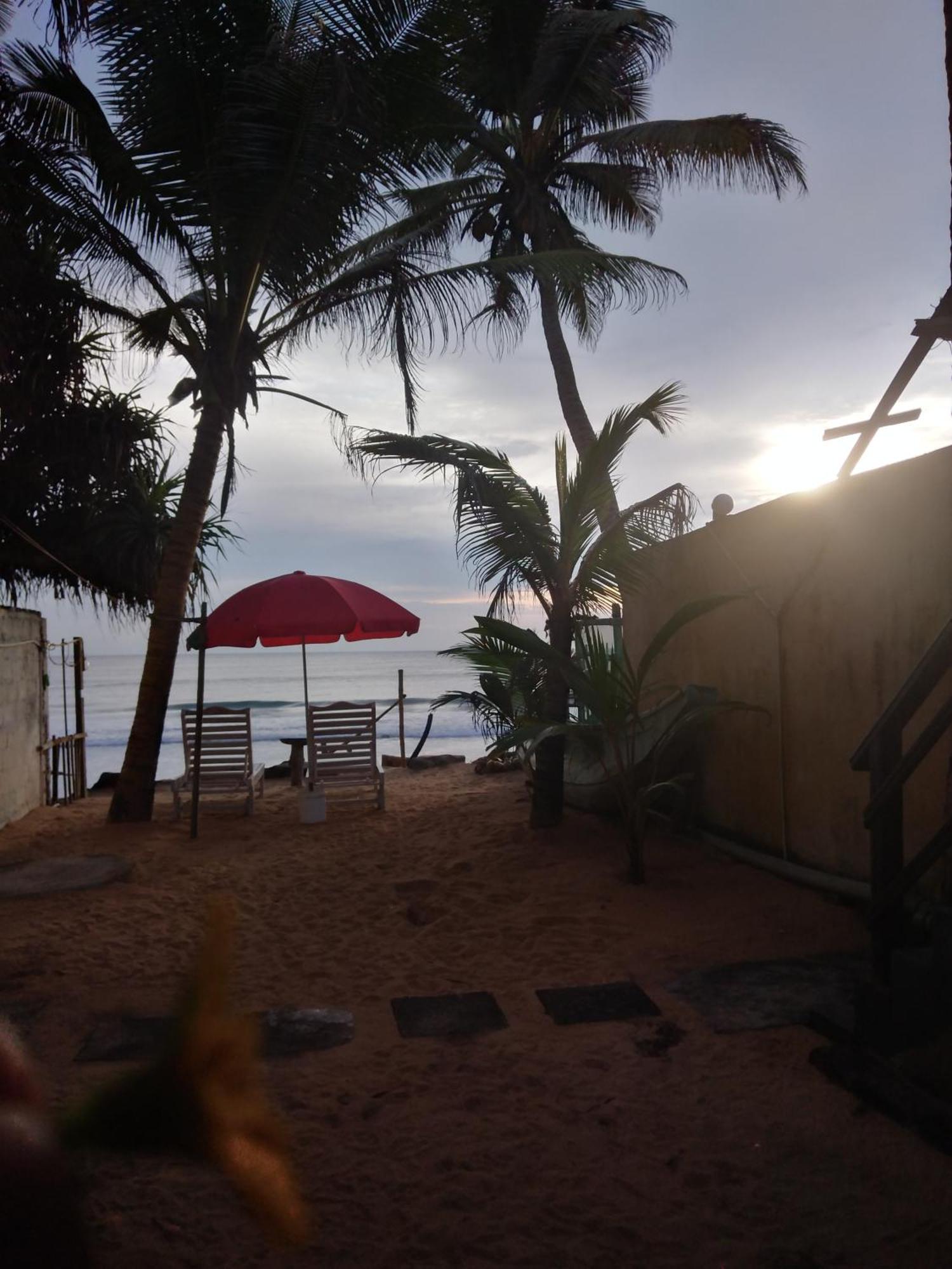 Uma Beach Home Boossa Екстер'єр фото